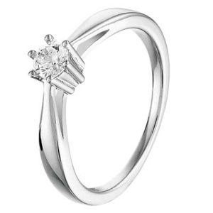 013-26638K Ring Zilver met zirkonia