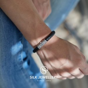 156BLK Silk armband