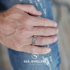 160 Silk ring