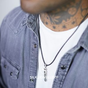 179BLK Silk collier