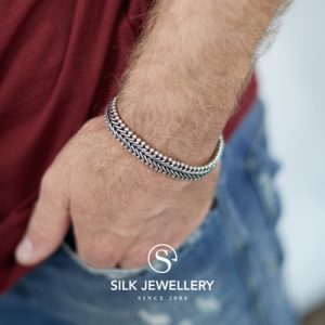 203 Silk armband