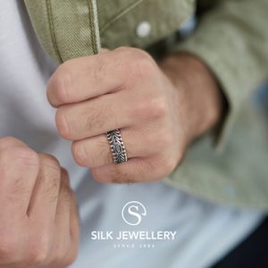 238 Silk ring