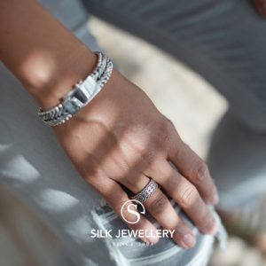 239 Silk ring