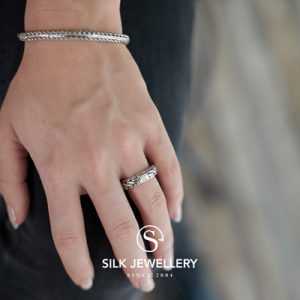 352 Silk ring