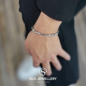 358 Silk armband