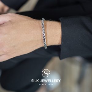 392 Silk armband