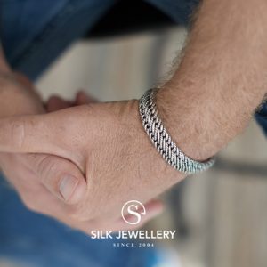 734 Silk armband