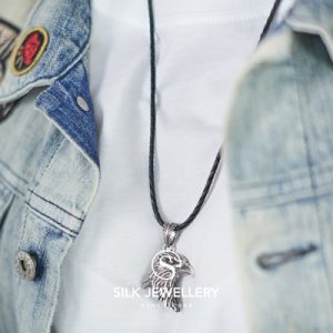 S11 Silk hanger 